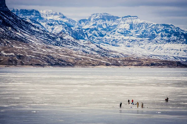 Lago de pesca no gelo — Fotografia de Stock