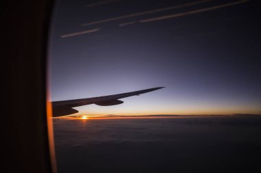 Sunrise adlı bir uçağın kanat