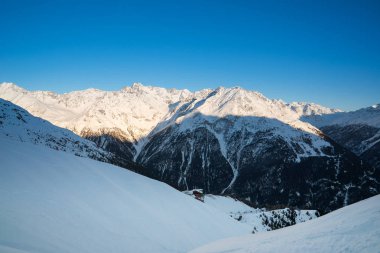 Soelden Avusturya Alpleri'nde Kayak ve snowboard Resort'ta