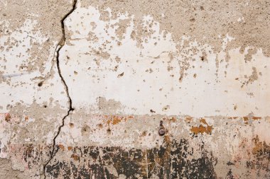 Grunge duvar yıpranmış, kaba duvar, duvarda çatlaklar, alçı düştü