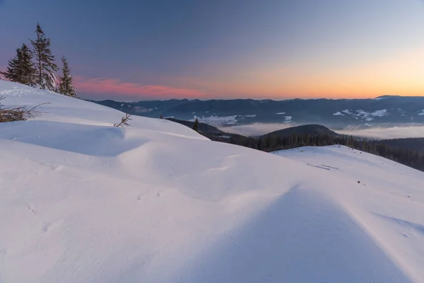 Montañas Paisajes Invernales Cárpatos — Foto de Stock