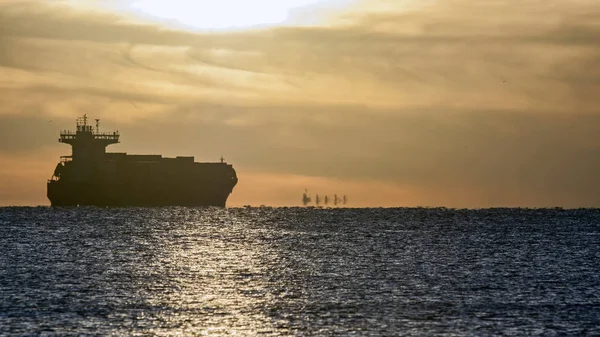 Baltık Denizi mistik günbatımı