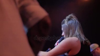 naked-royalty-video-anushka-buttocks-nude