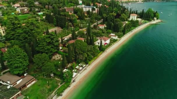 Top view beautiful city on sea beach waterfront aerial shot wonderful landscape — Stok video