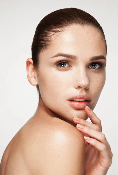 Portrait of brunette woman — Stock Photo, Image