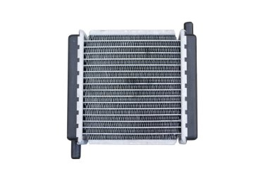 Araba radyatör ısıtıcı üzerinde izole