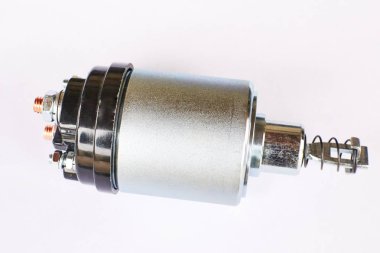 marş röle Retraktörü üzerinde bir