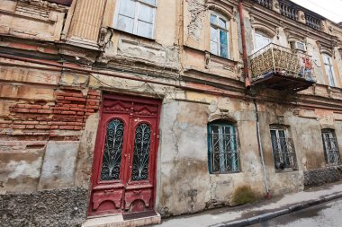 Gürcü Caddesi ve avlu