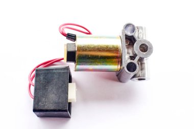 Elektromanyetik valf kontrolü için