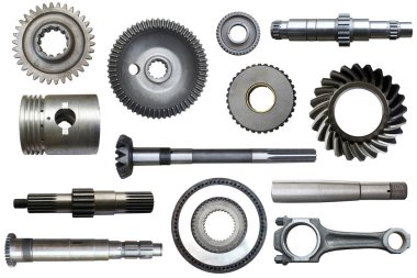 Beyaz bir arka plan üzerinde izole endüstriyel metal nesneler.