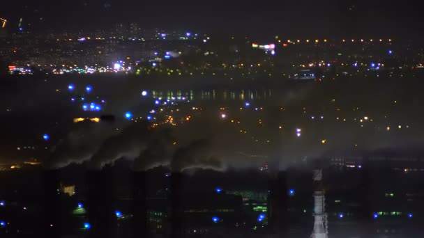 Contaminación del aire de Industrial Enterprise Night — Vídeo de stock