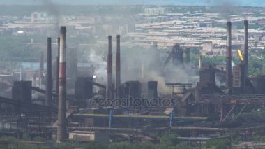 Kirliliği emisyonları endüstriyel kuruluş tarafından şehrin