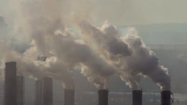 Metalurji Sanayi endüstriyel bir kuruluş tarafından atmosfer kirliliğinin.