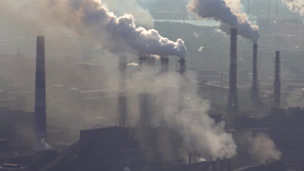 Contaminación Atmósfera Por Una Empresa Industrial Industria Metalúrgica — Vídeos de Stock