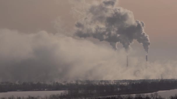 Luftverschmutzung Durch Ein Industrieunternehmen Der Metallurgischen Industrie — Stockvideo