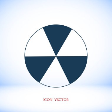 radyoaktif işareti metal varil simgesine püskürtülür