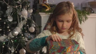 küçük kız açılış hediyesi 