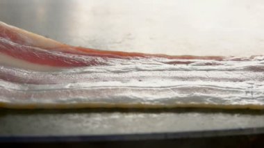 Pastırma bir ızgara döşeme