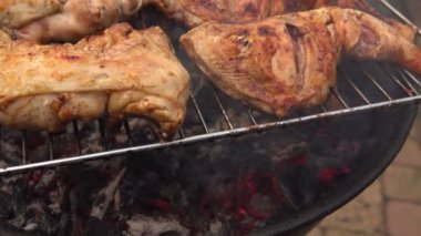 Izgara tavuk budu kavrulmuş
