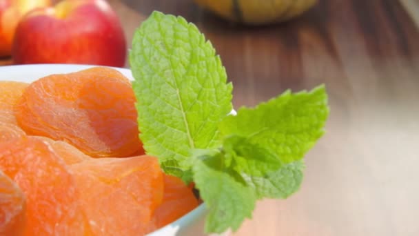 Variedade de frutos do mar frescos no mercado . — Vídeo de Stock