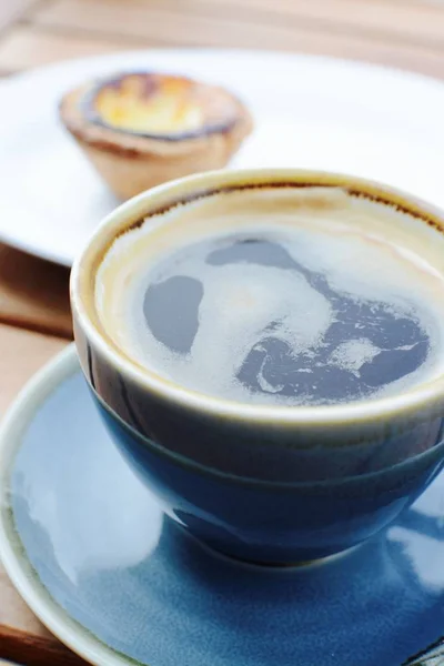 Kaffee und Snack am Morgen — Stockfoto