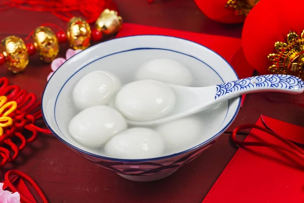 Çince Lantern Festivali gıda, ang pow veya kırmızı paket ve altın ing