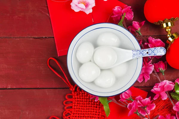 Çince Lantern Festivali gıda, ang pow veya kırmızı paket ve altın ing
