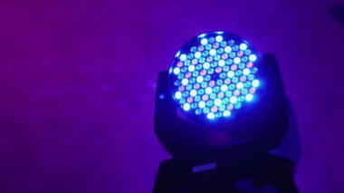 Aydınlatma donatımı disco. Lamba Ziyafet veya ziyafet salonu açtı. Kapalı. 4k