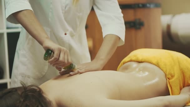 Тихоню на массаже видео #5