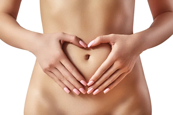 Prachtige vrouwelijke buik. Mooie vrouw geeft maag. Gezondheidszorg, spijsvertering, intestinale gezondheid. Wellness, spa. Lichaamsdeel — Stockfoto