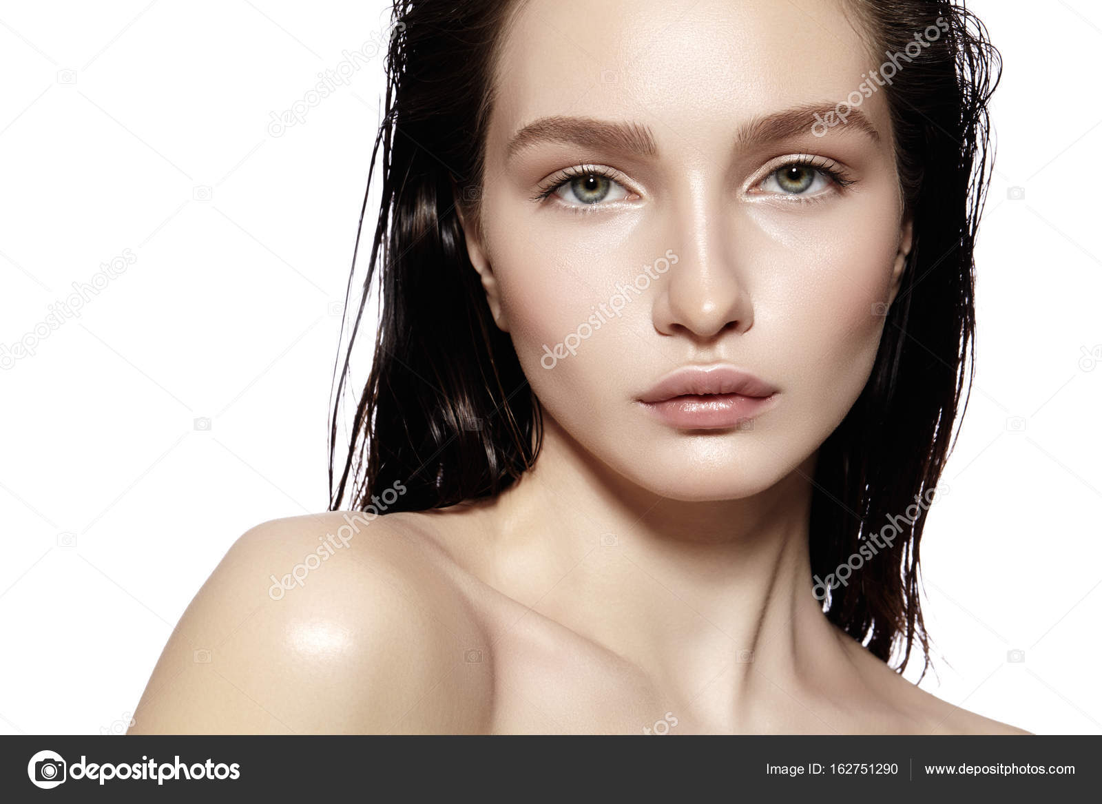 Maquillage Jeune Femme, Cosmétiques Fille Mignonne Mettre Gloss