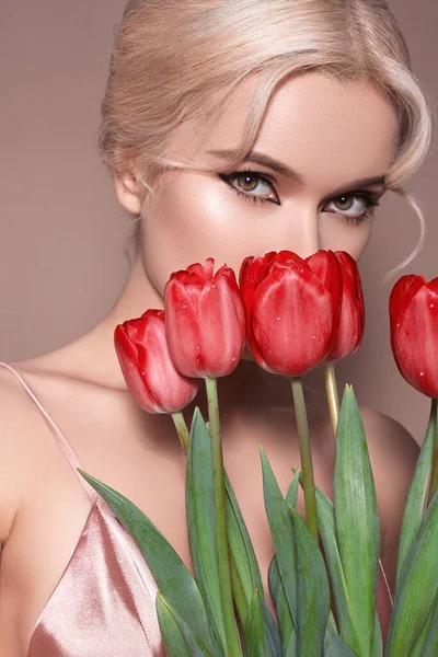 Schöne Sexy Blonde Frau Mit Luxuriösem Retro Make Mädchen Mit — Stockfoto