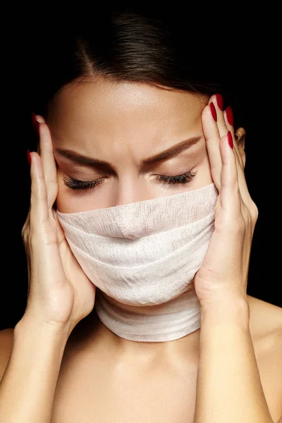 Beautiful Woman Bandage Mask Face Fashion Eye Make Beauty Plastic — Stock Photo, Image