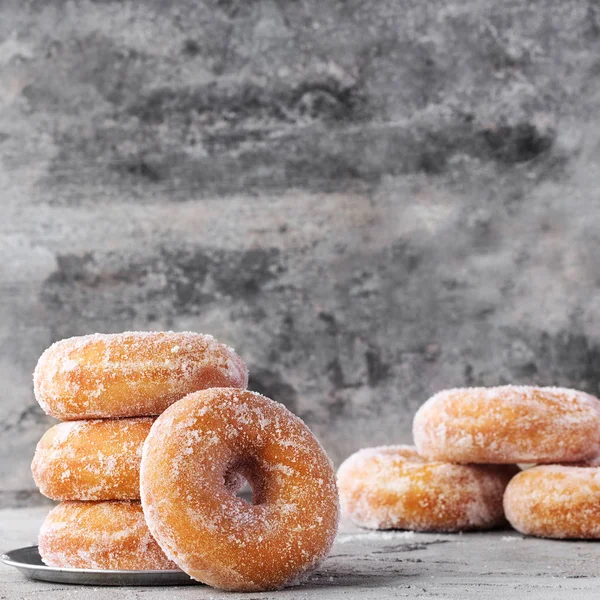 Şeker tepesi ile geleneksel çörek