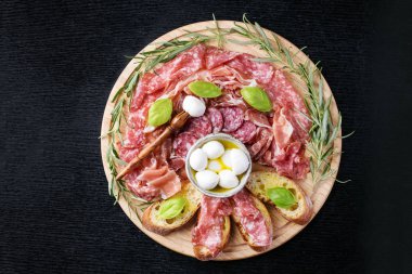 Et antipasti kümesi
