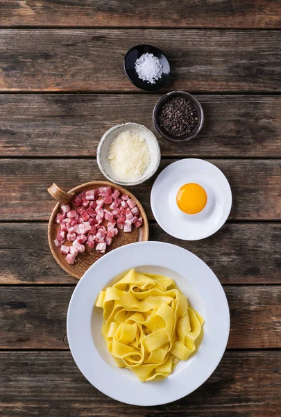 Ingredients for pasta carbanara — Stock Photo, Image