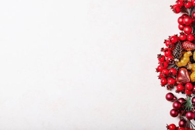 geleneksel yılbaşı süsleri