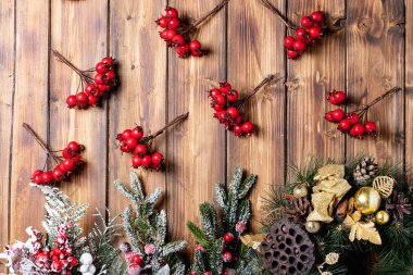 geleneksel yılbaşı süsleri