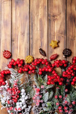 geleneksel yılbaşı süsleri