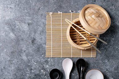 Geleneksel Asya mutfak gereçleri