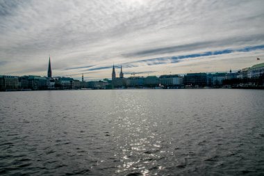 Hamburg Alster Gölü 