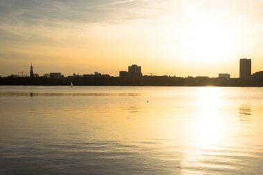 hamburg City şaşırtıcı günbatımı