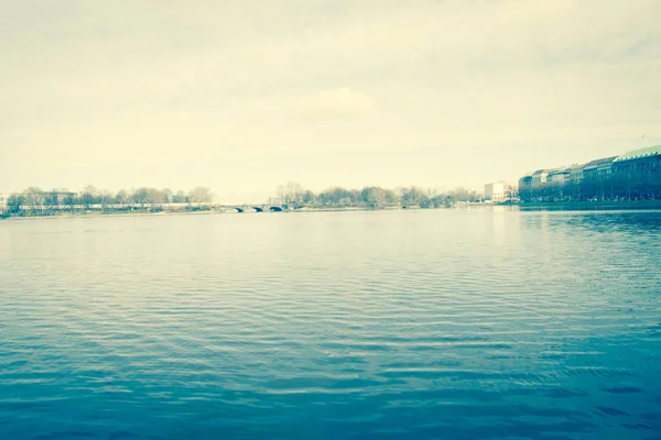 Lago Alster en Hamburgo — Foto de Stock