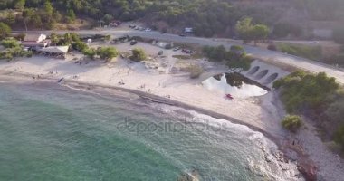 yukarıdan aşağı gidiş dalgaları ile Beach sinema çekim