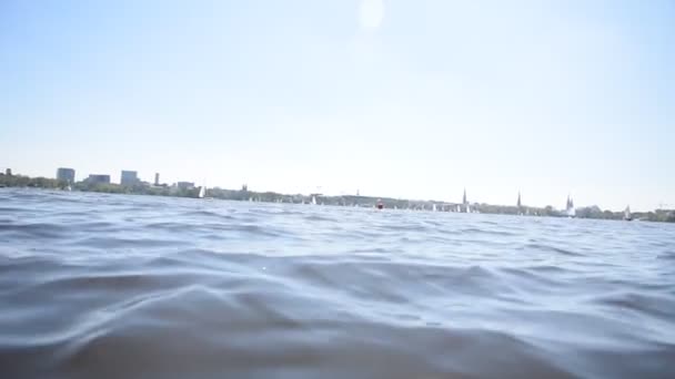 Belle Vue Alster Avec Vague Eau Milieu Lac — Video