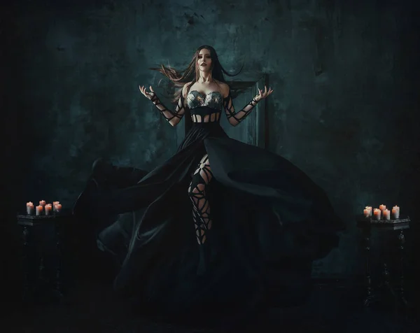 Темная королева, фантастическая съемка — стоковое фото