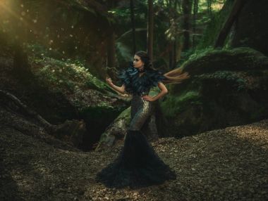 Gizemli bir genç kızla