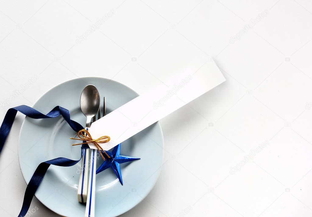 Tableware with white tag