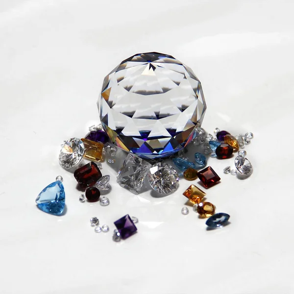 Taşlar arasındaki farkı 