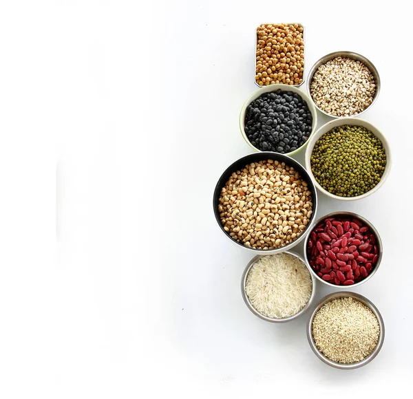 Diferentes tipos de grãos , — Fotografia de Stock